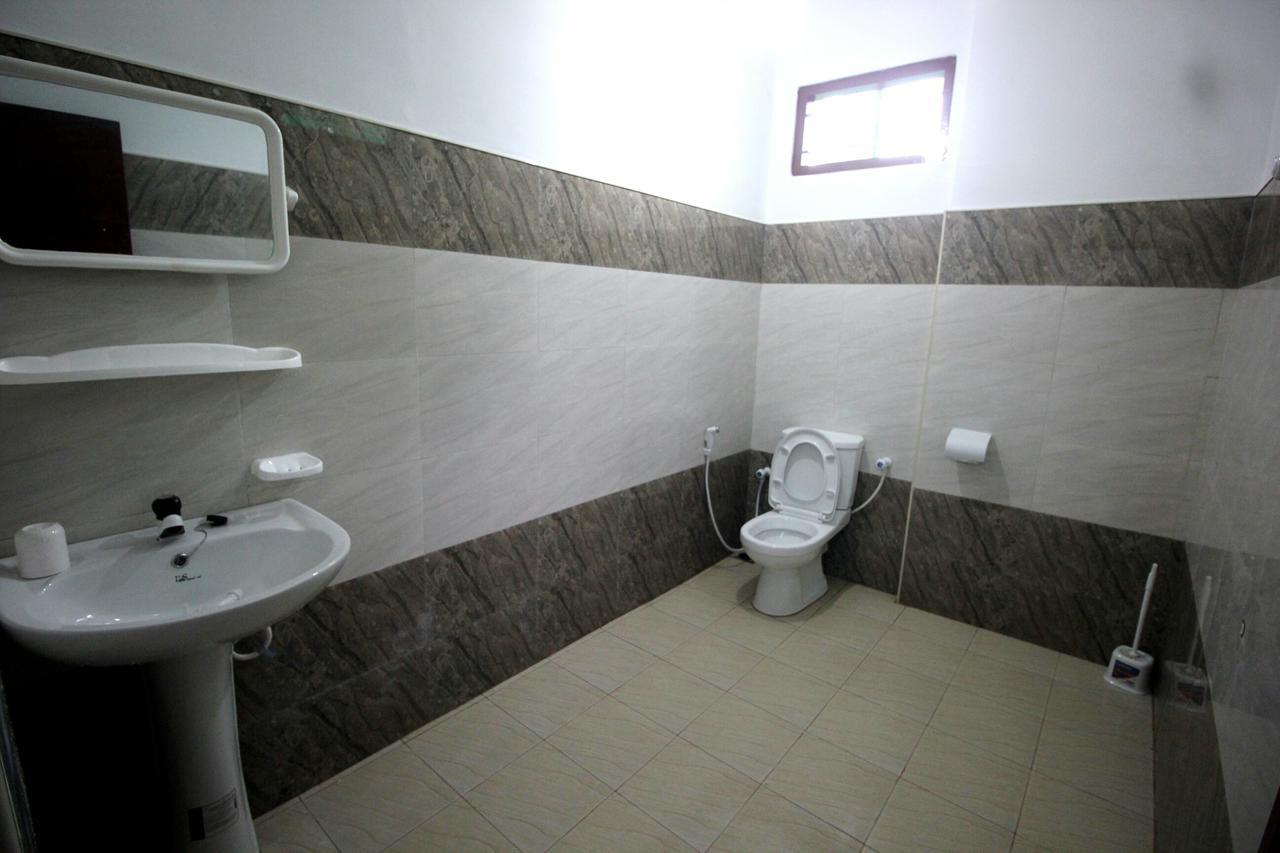 ג'פנה Nallur Holidays Inn מראה חיצוני תמונה
