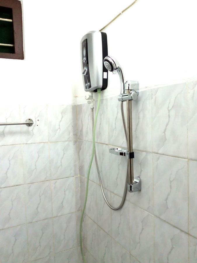 ג'פנה Nallur Holidays Inn מראה חיצוני תמונה