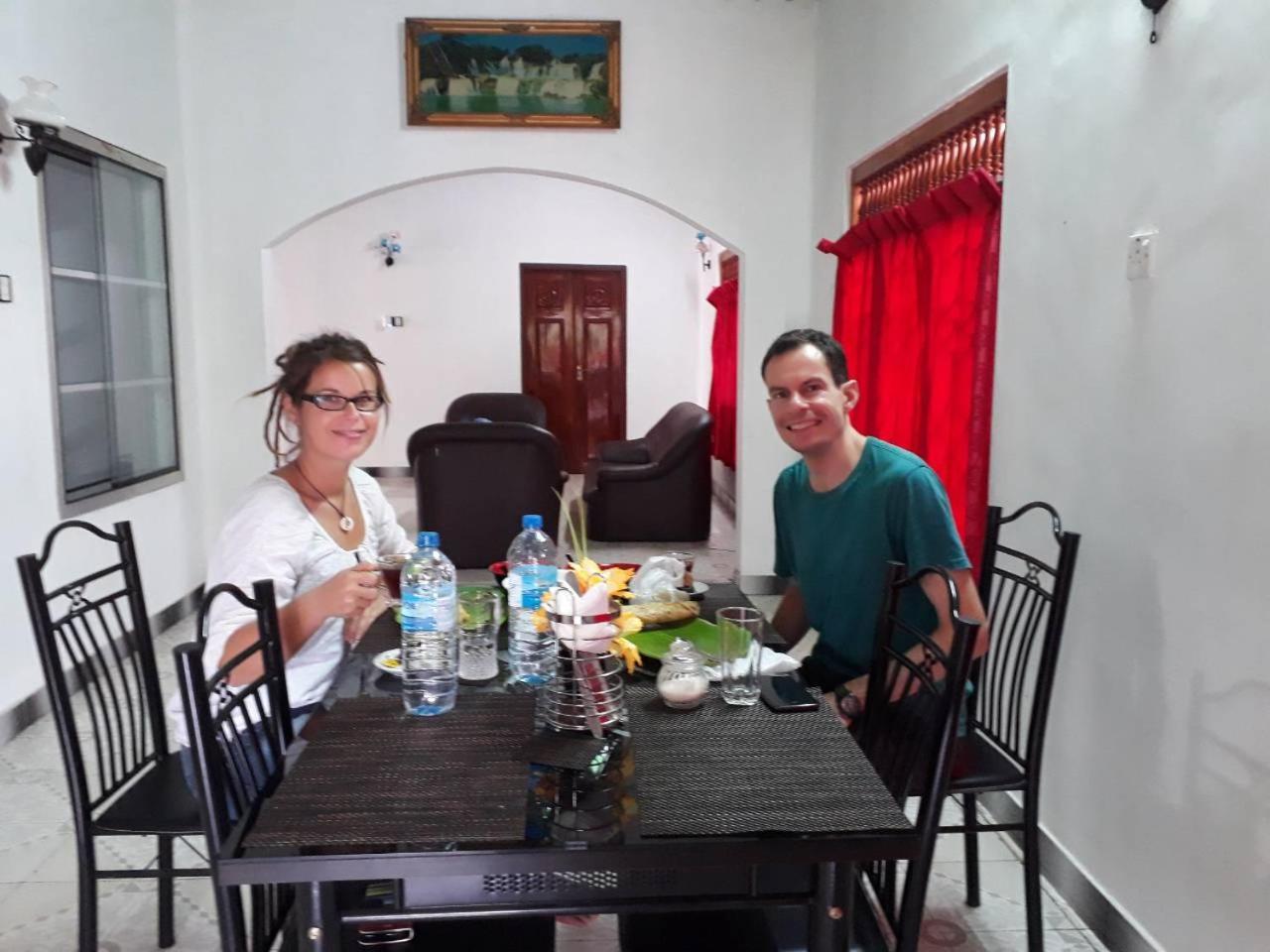 ג'פנה Nallur Holidays Inn מראה חיצוני תמונה